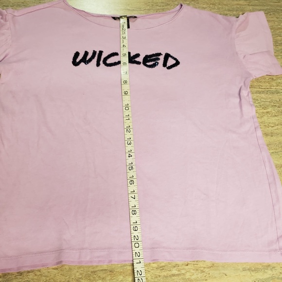 Victoria’s Secret t-shirt with sequins - Picture 7 of 9